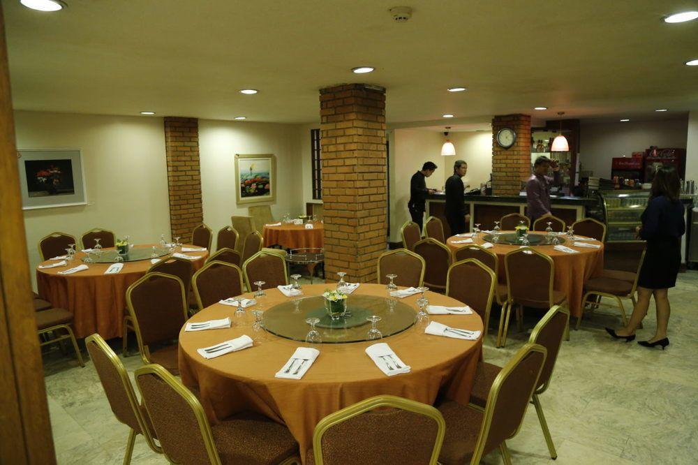 Villa Caceres Hotel Naga Kültér fotó