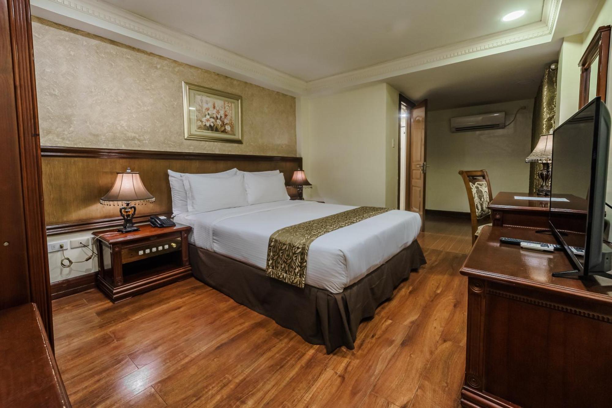 Villa Caceres Hotel Naga Kültér fotó