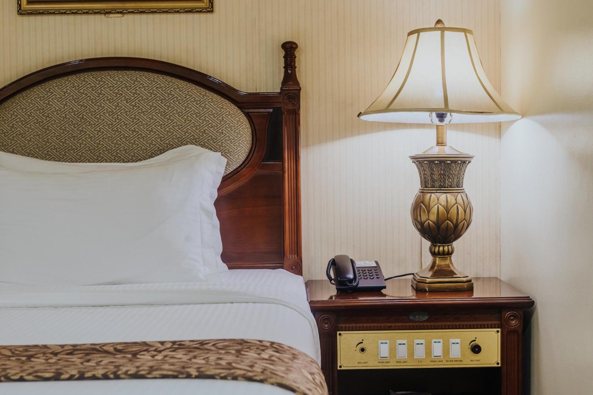 Villa Caceres Hotel Naga Kültér fotó